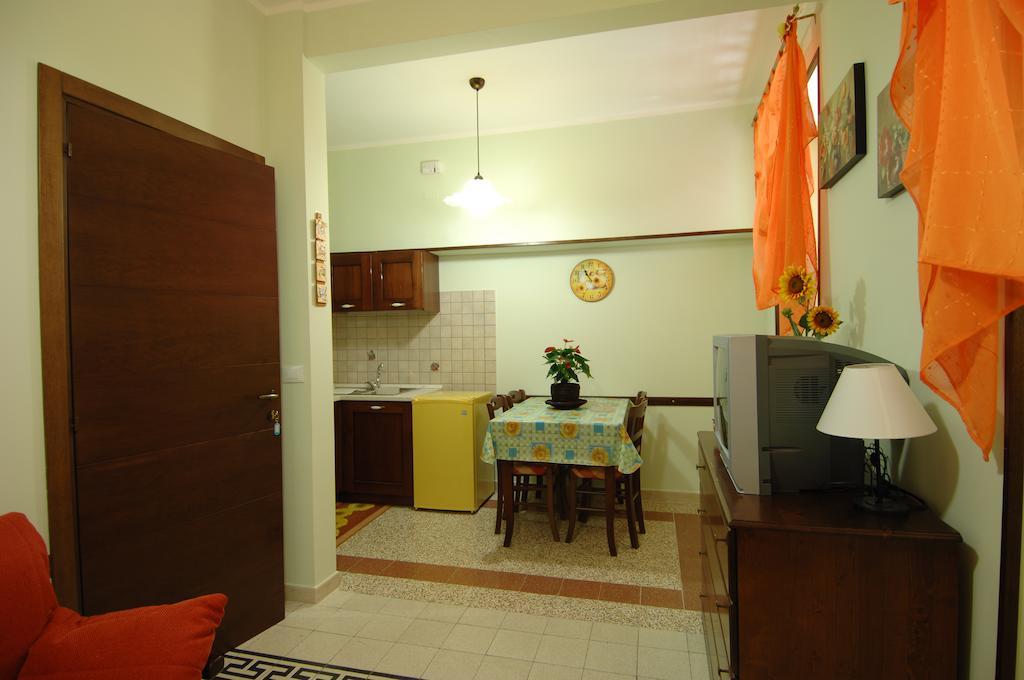 Residence La Casa Di Vittorio Lettomanoppello Cameră foto